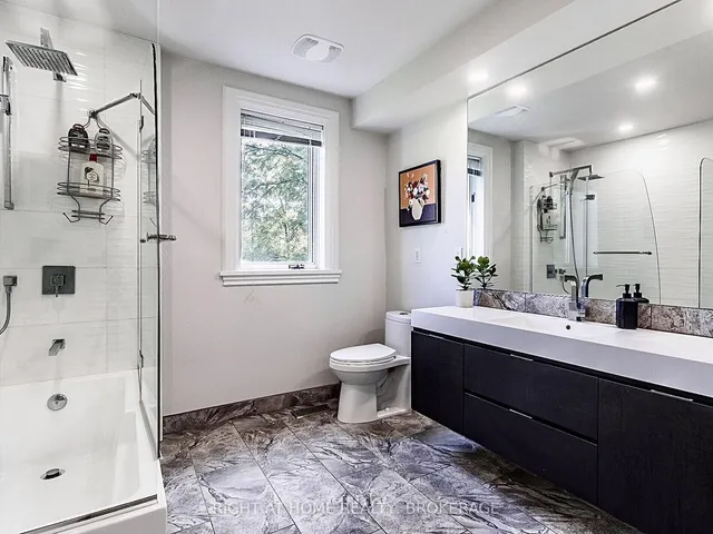 Additional image 29 of 774 Old Dundas Rd