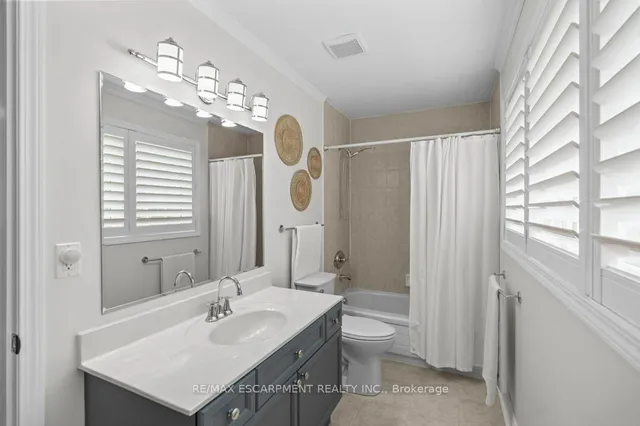 Additional image 34 of 1560 Rixon Way