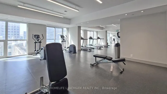 Additional image 28 of 99 John St Unit 2306