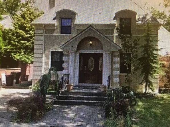 4-13 Parsons Blvd, Flushing, NY 11357