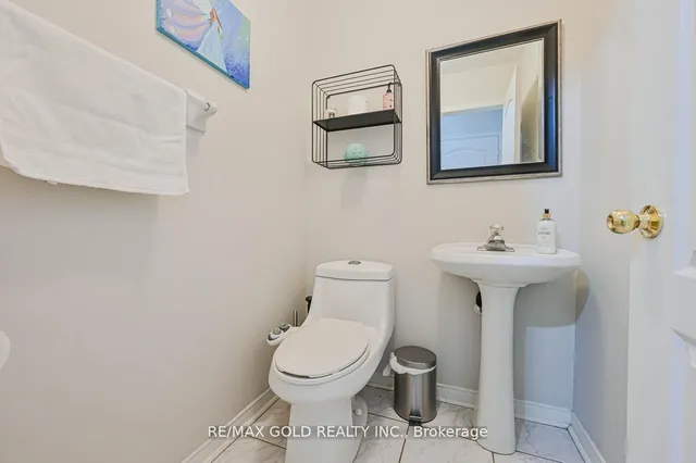 Additional image 16 of 44 Ribbon Dr