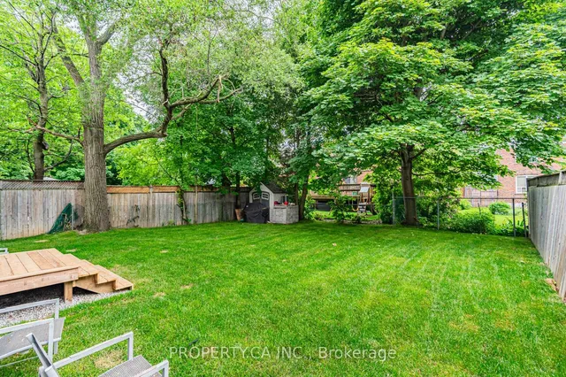 Additional image 4 of 8 Manor Haven Rd