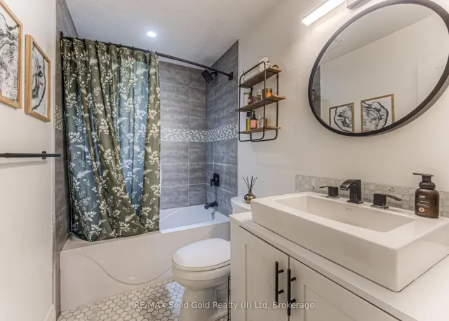 Additional image 12 of 742 Elizabeth St