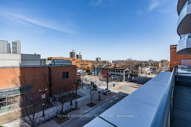 Additional image 27 of 212 King William St Unit 415