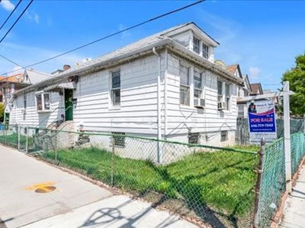 7701 45th Ave, Flushing, NY 11373