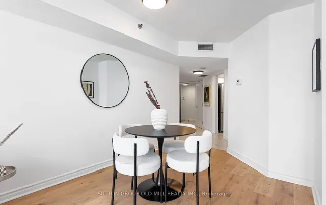 Additional image 16 of 38 Elm St Unit 2700