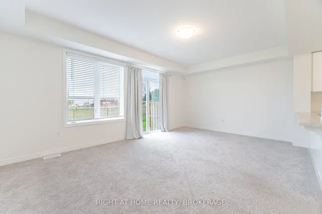 Additional image 5 of 30 Zoe Lane