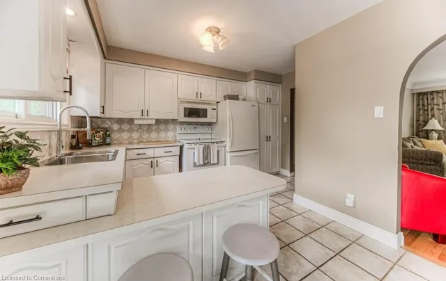 Additional image 15 of 11 Coach Hill Dr