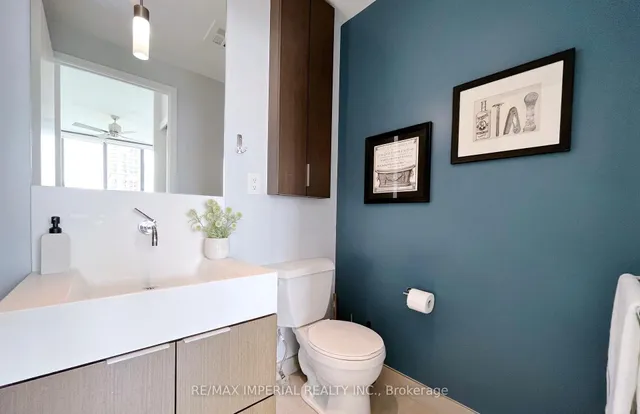 Additional image 28 of 110 Charles St Unit 3308