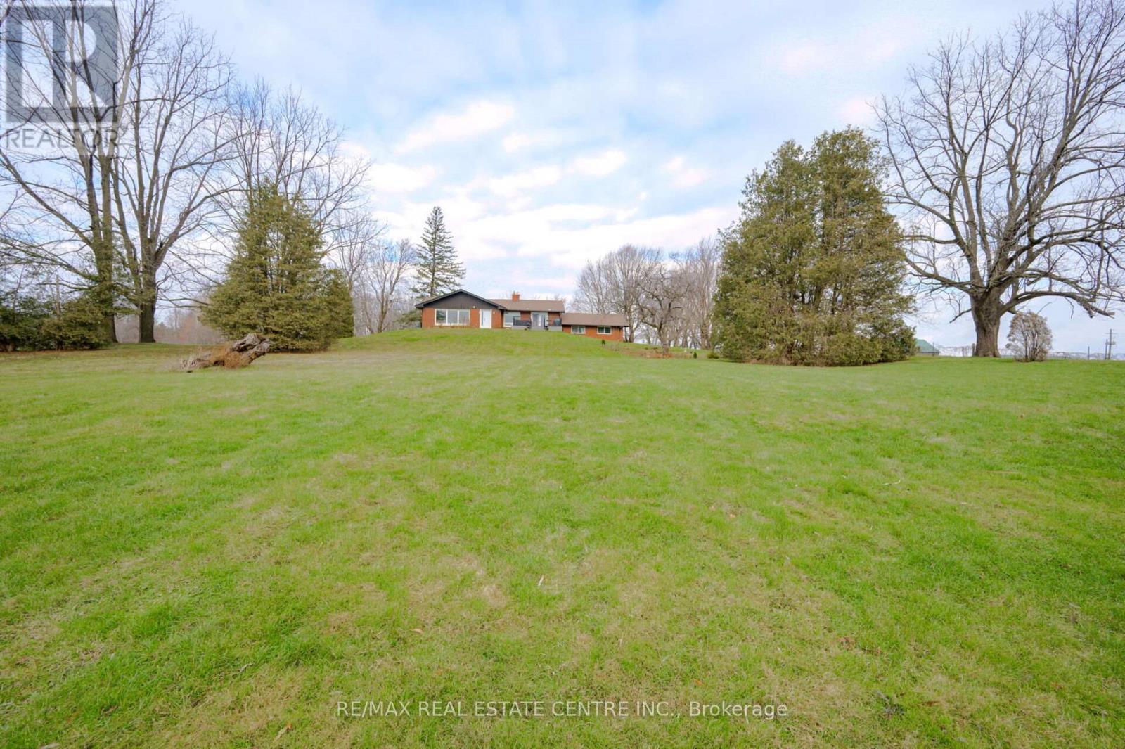 Property image for 491 HWY 5 W|Hamilton, Ontario L9H5E2