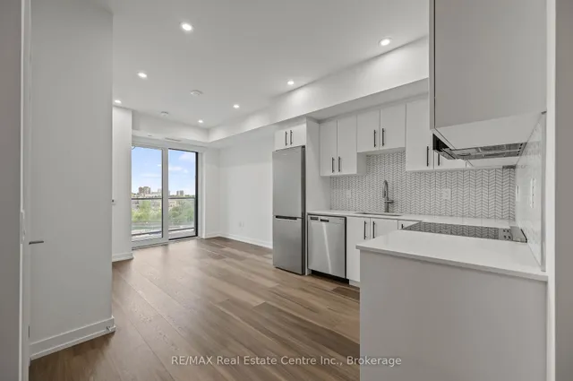 Additional image 10 of 5 Wellington St Unit 414