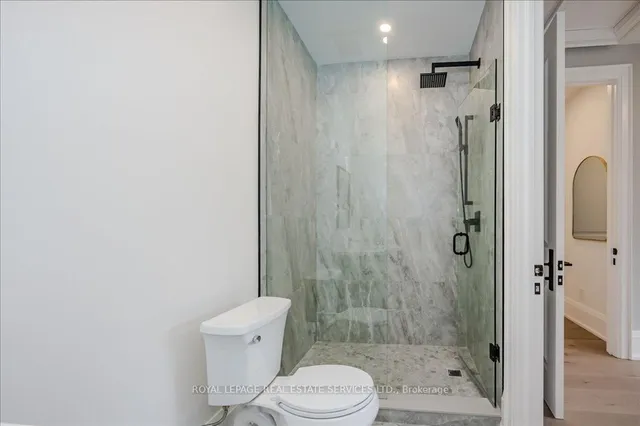 Additional image 37 of 78 South Kingsway