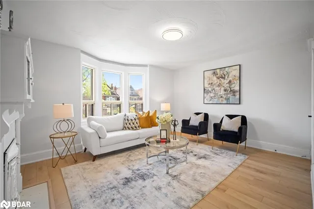 Additional image 17 of 80 Mavety St