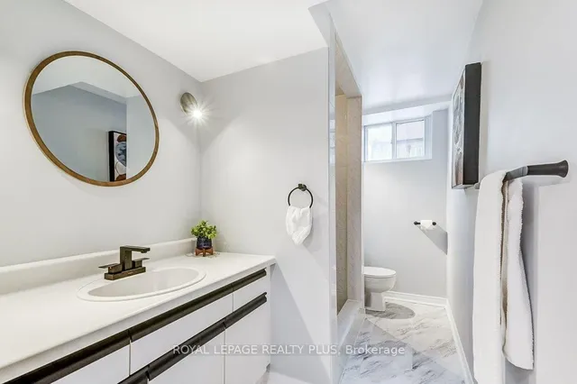 Additional image 31 of 748 Francis Rd