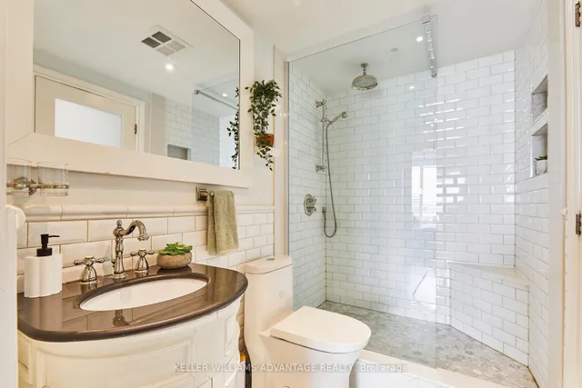 Additional image 18 of 2495 Dundas St Unit 716