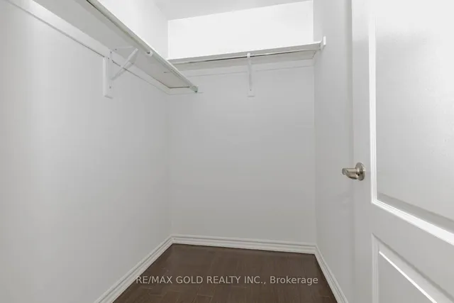 Additional image 26 of 74 Bucksaw St