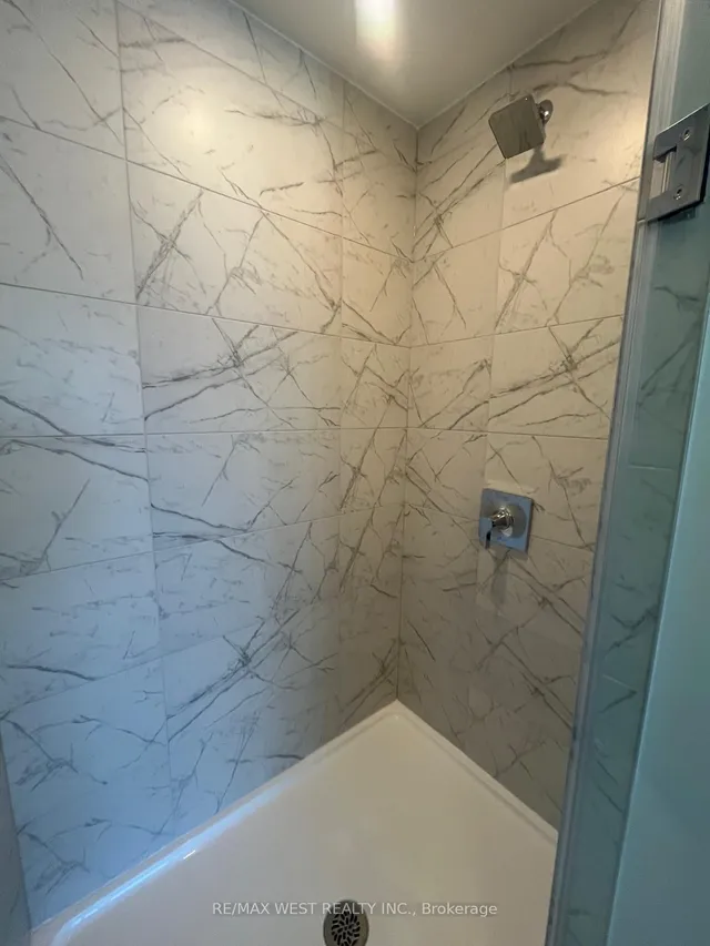 Additional image 18 of 252 Church St Unit 3802