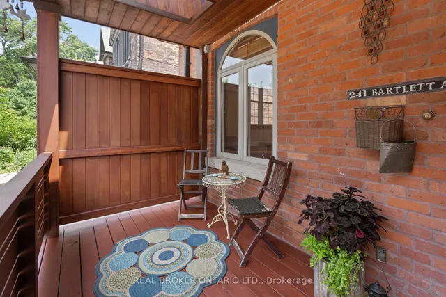 Additional image 2 of 241 Bartlett Ave