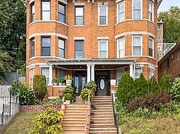 133 Sunnyside Ave, Brooklyn, NY 11207
