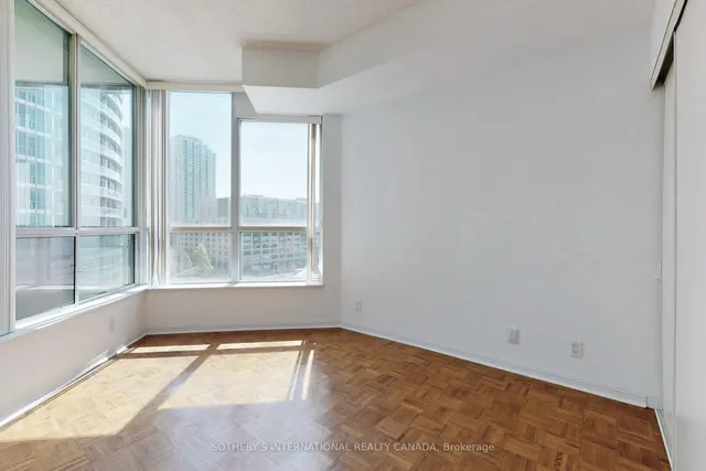 Additional image 14 of 228 Queens Quay Unit 1005