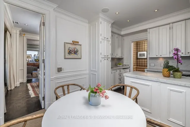 Additional image 12 of 20 Avoca Ave Unit 2004