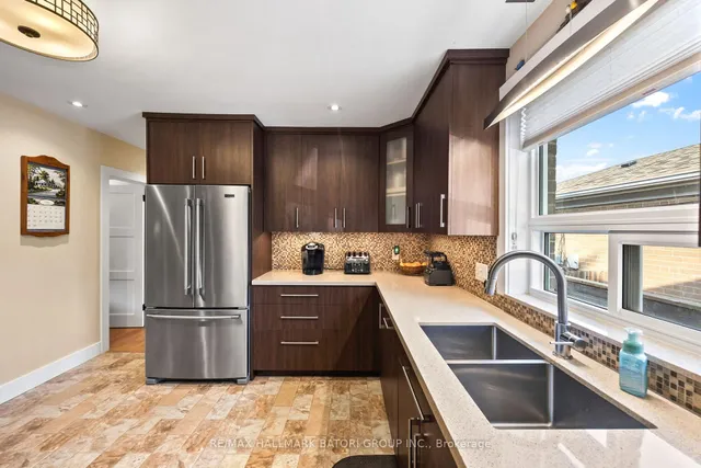 Additional image 6 of 3 Rosefair Cres