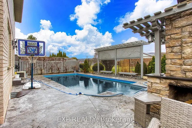 Additional image 41 of 50 Tuscani Dr