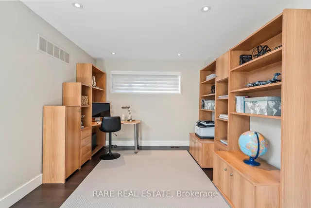 Additional image 26 of 370 Keewatin Ave