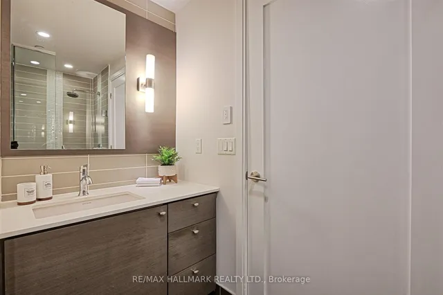 Additional image 14 of 55 Front St Unit 415