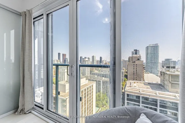 Additional image 17 of 7 Grenville St Unit 2707