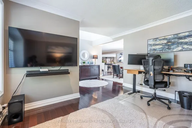 Additional image 8 of 388 Wilson Ave