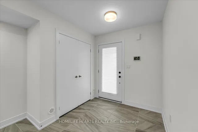 Additional image 9 of 1389 Clarriage Crt