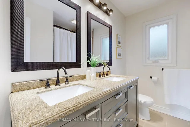 Additional image 24 of 5 Penetang Cres