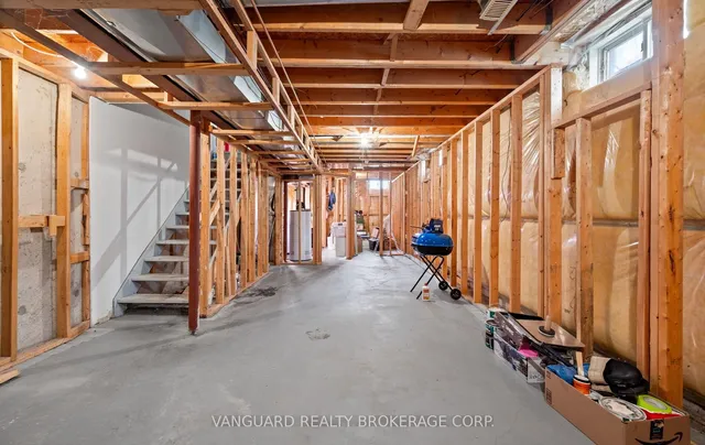 Additional image 33 of 65 Clover Bloom Rd