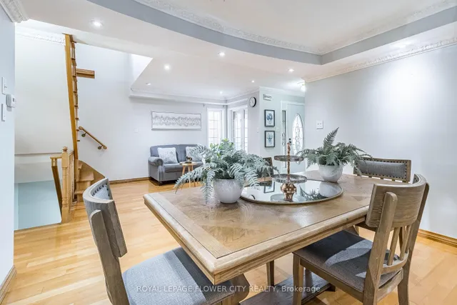 Additional image 11 of 51 Blue Whale Blvd