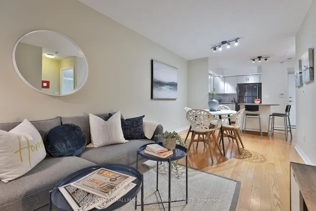 Additional image 20 of 250 Wellington St Unit 642