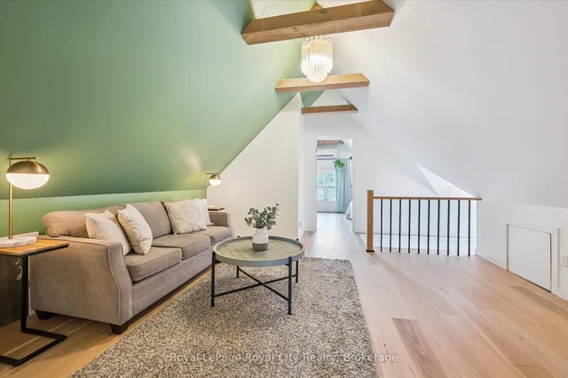 Additional image 30 of 37 Brock St