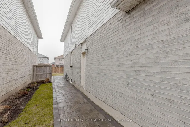 Additional image 41 of 11 Willowridge Way