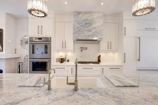 Additional image 11 of 2134 New St Unit 4