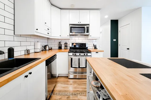 Additional image 18 of 18 Ellis Ave