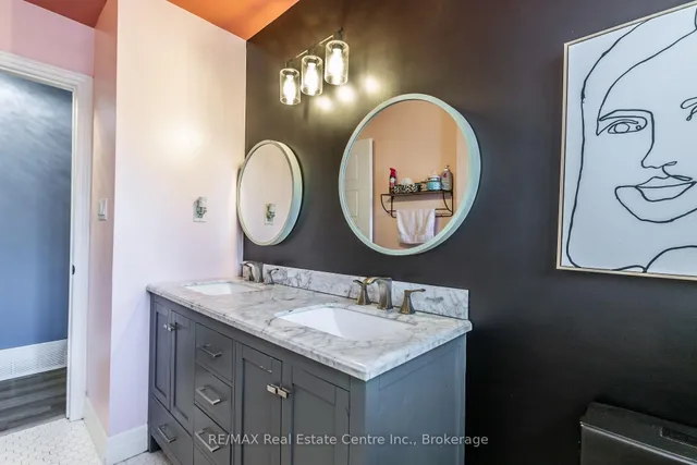 Additional image 18 of 44 Oakhurst Cres