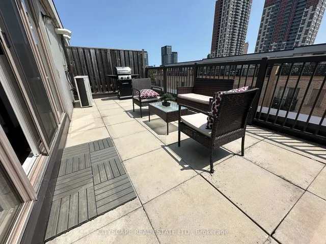 Additional image 27 of 16 Foundry Ave Unit 212