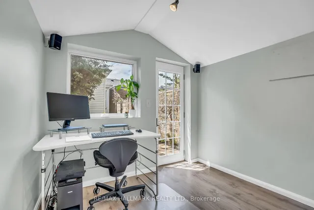 Additional image 22 of 1043 Craven Rd