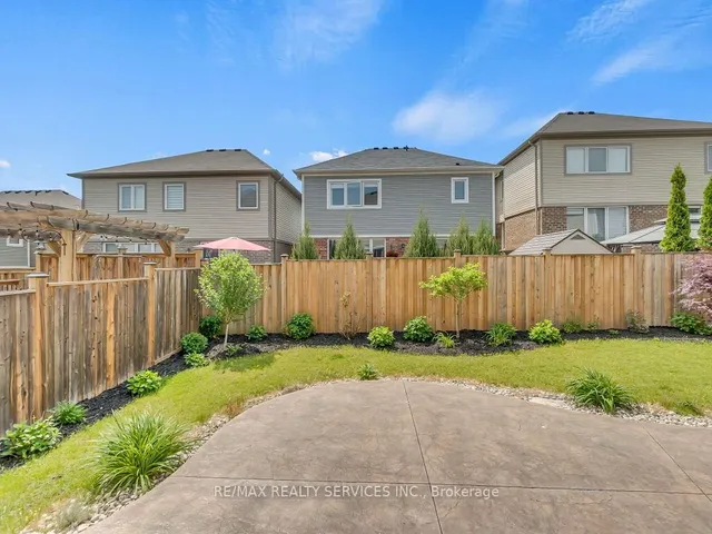 Additional image 35 of 360 Falling Green Cres