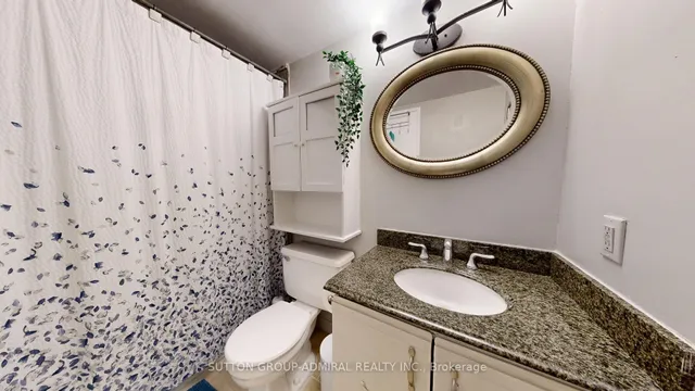 Additional image 29 of 633 Bay St Unit 201