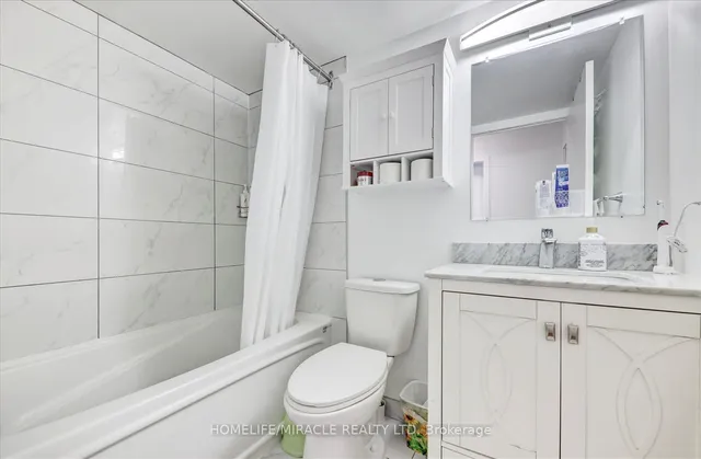 Additional image 22 of 38 Lee Centre Dr Unit 712