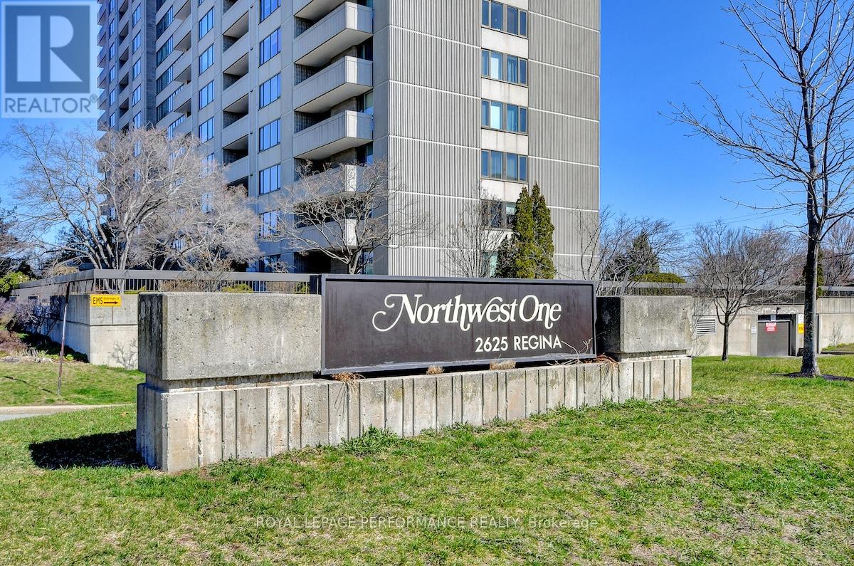 2105 - 2625 REGINA STREET|Ottawa, Ontario K2B5W8