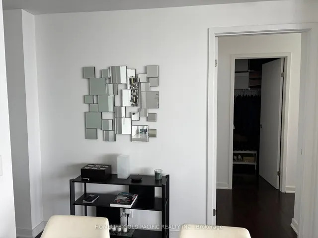 Additional image 37 of 14 York St Unit 5108