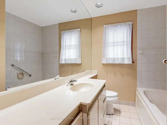 Additional image 28 of 10 Chatsmere Pl
