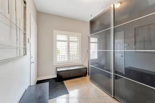 Additional image 16 of 349 Valridge Dr